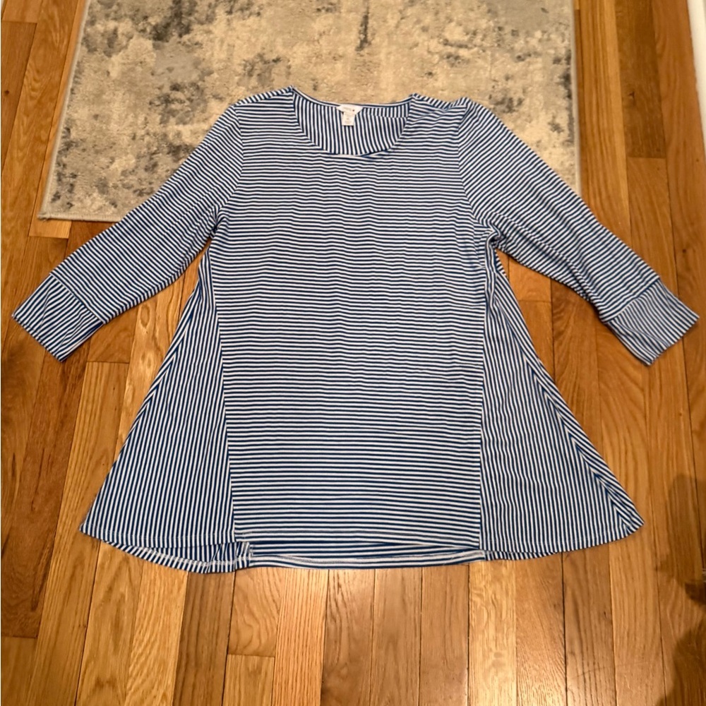Intro. Striped Blue and White Casual Shirt